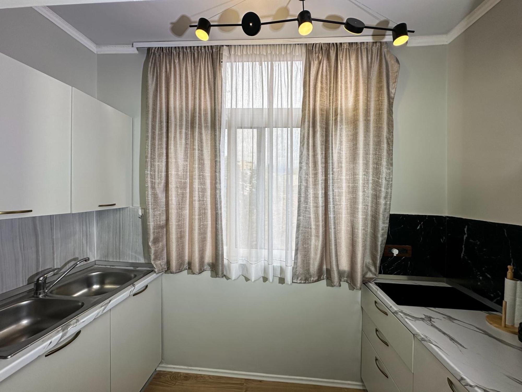 Home Select Tiran Dış mekan fotoğraf